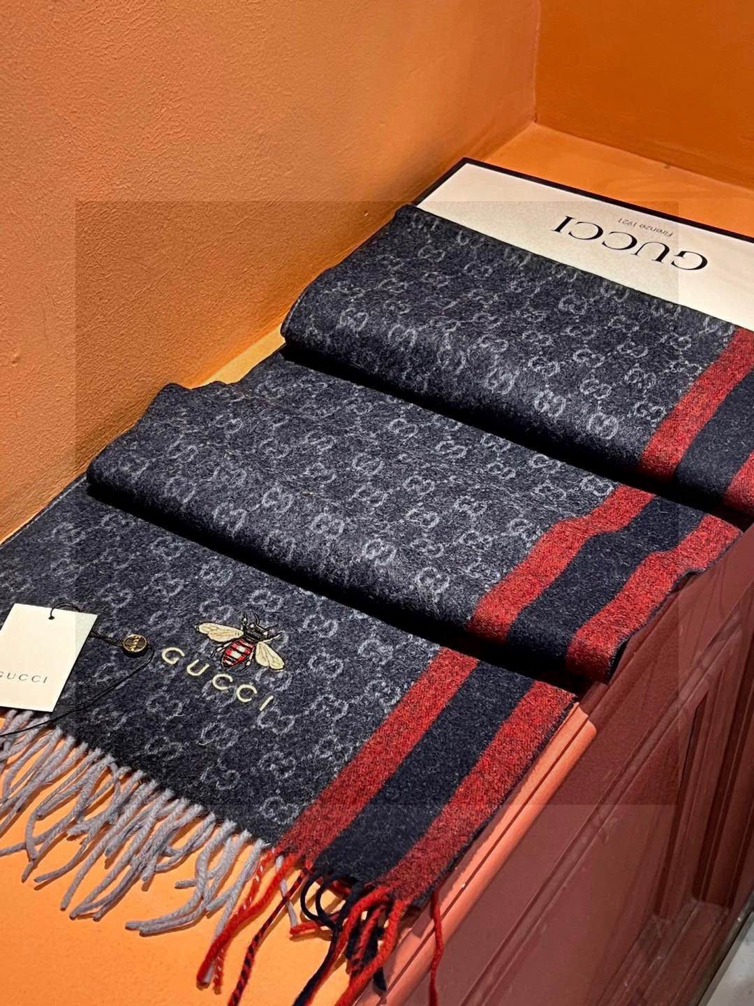 CHANEL 25S SCARF 190 IN CASHMERE 718528 mysite