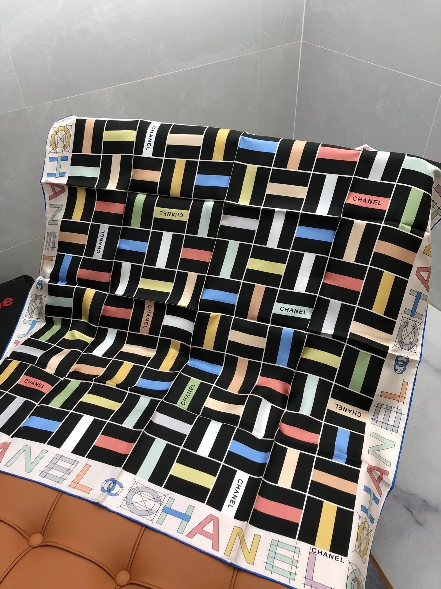 CHANEL 25S SCARF 90 IN SILK 704584 mysite