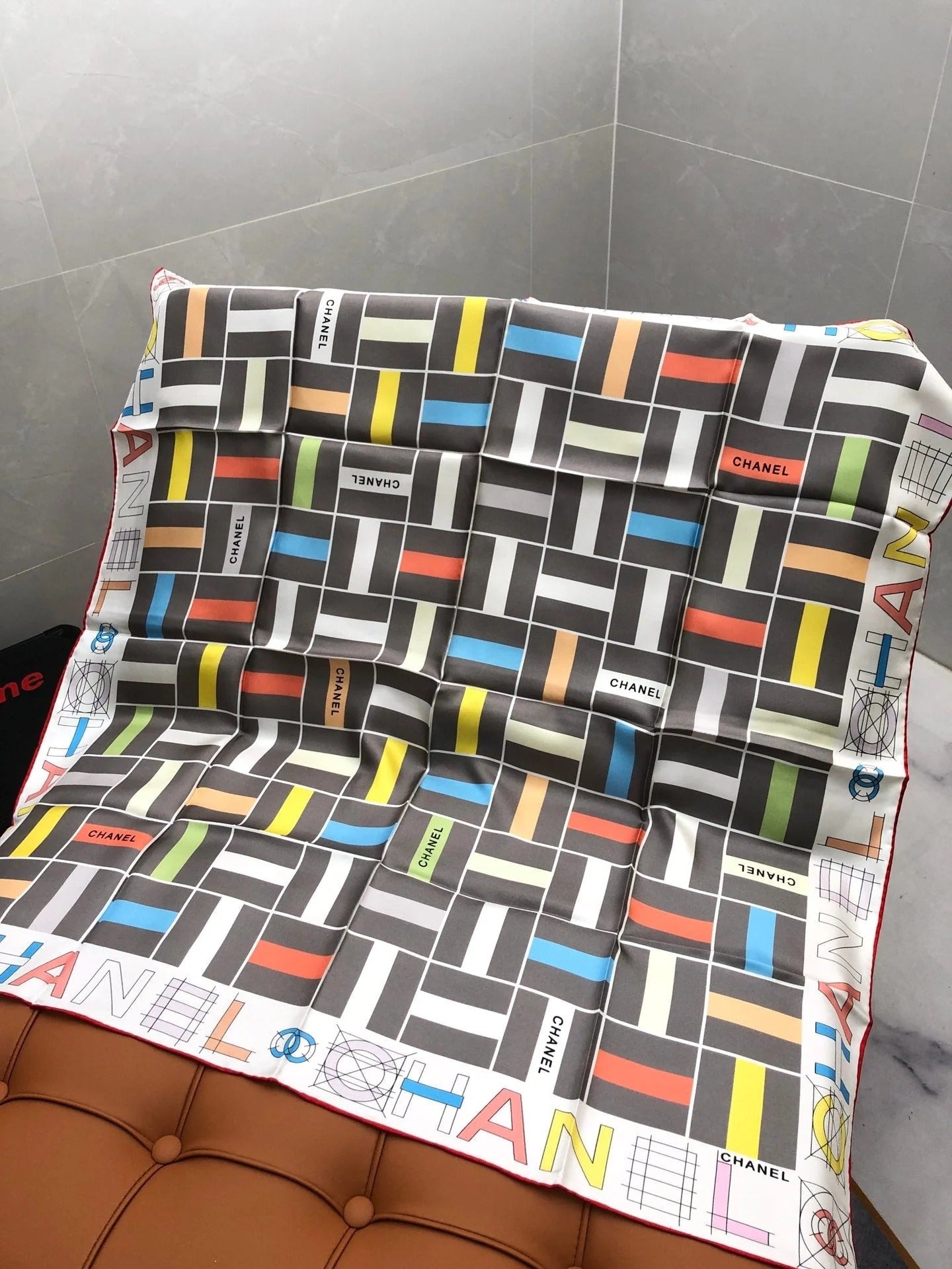 CHANEL 25S SCARF 90 IN SILK 704585 mysite