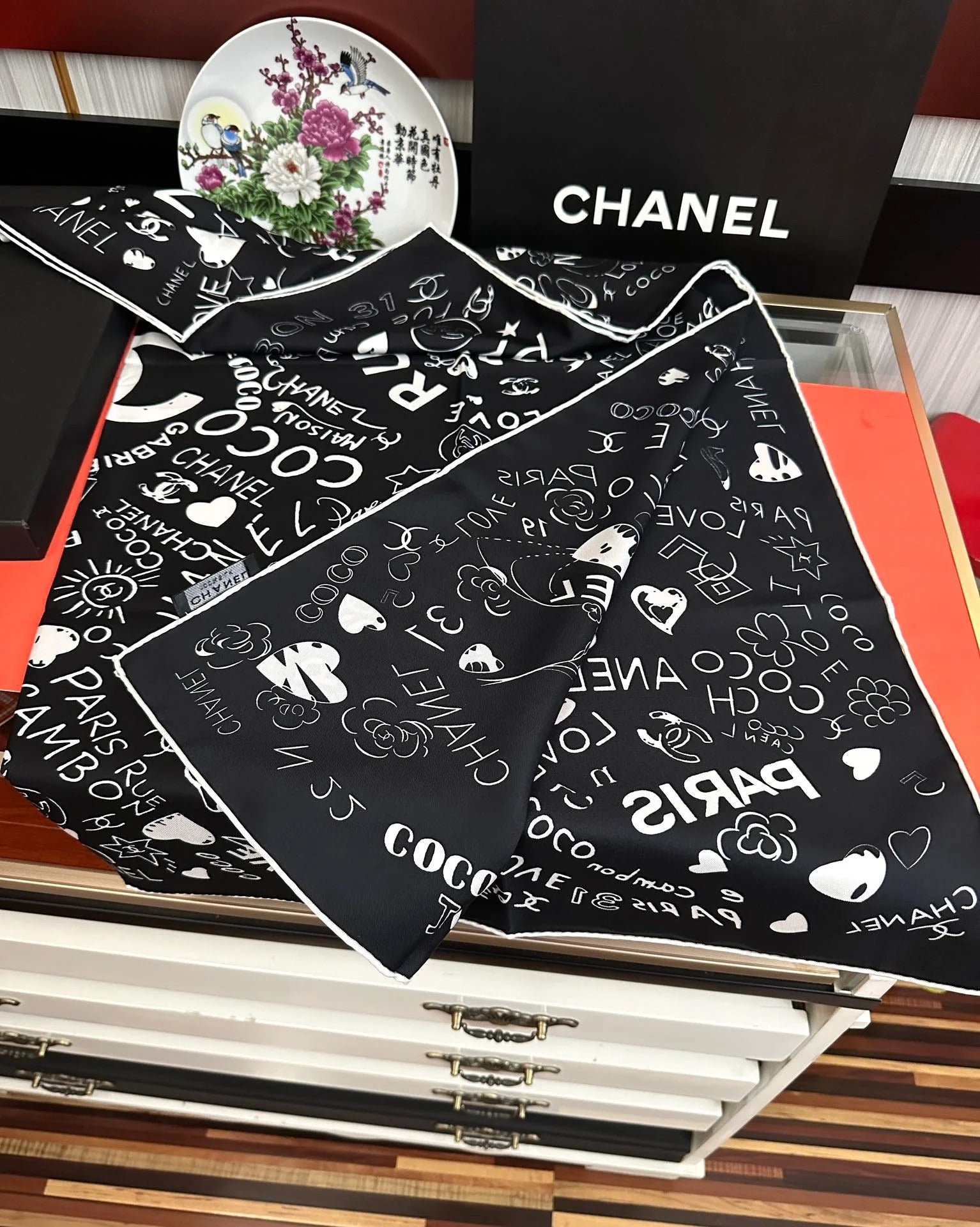 CHANEL 25S SCARF 90 IN SILK 738419 mysite