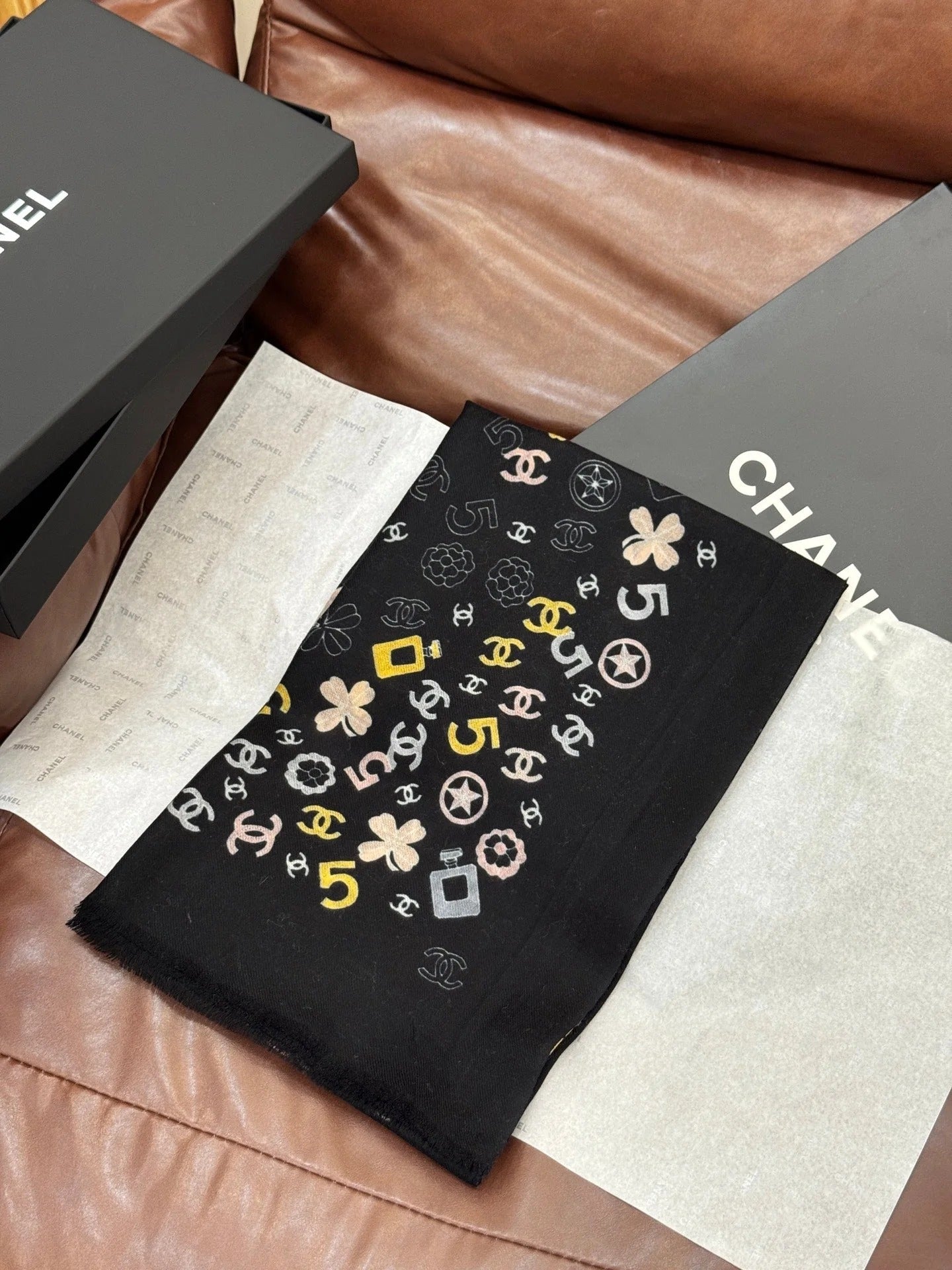 CHANEL 25S SCARF 200 IN CASHMERE 727295 mysite