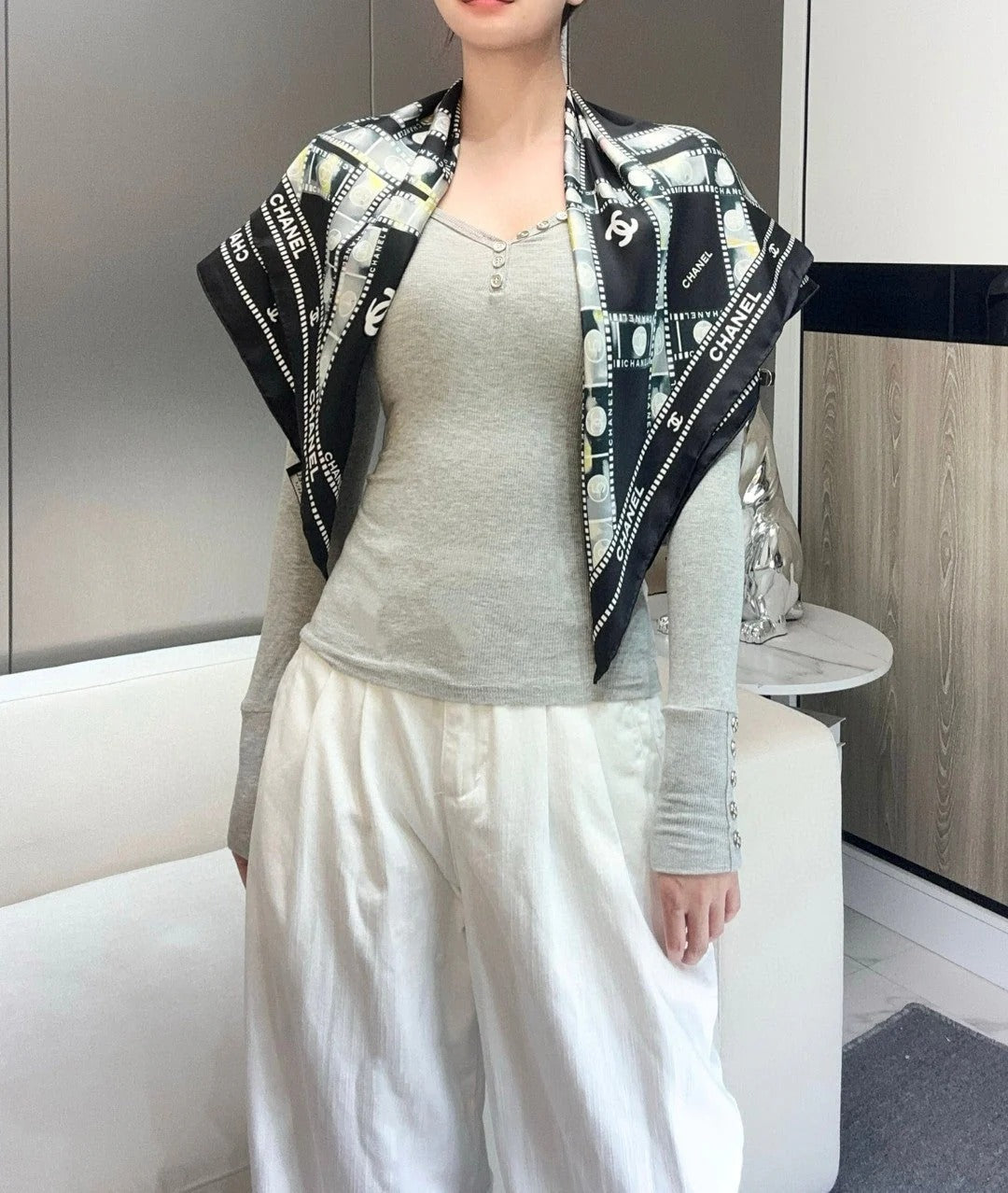 CHANEL 25S SCARF 88 IN SILK 737191 mysite