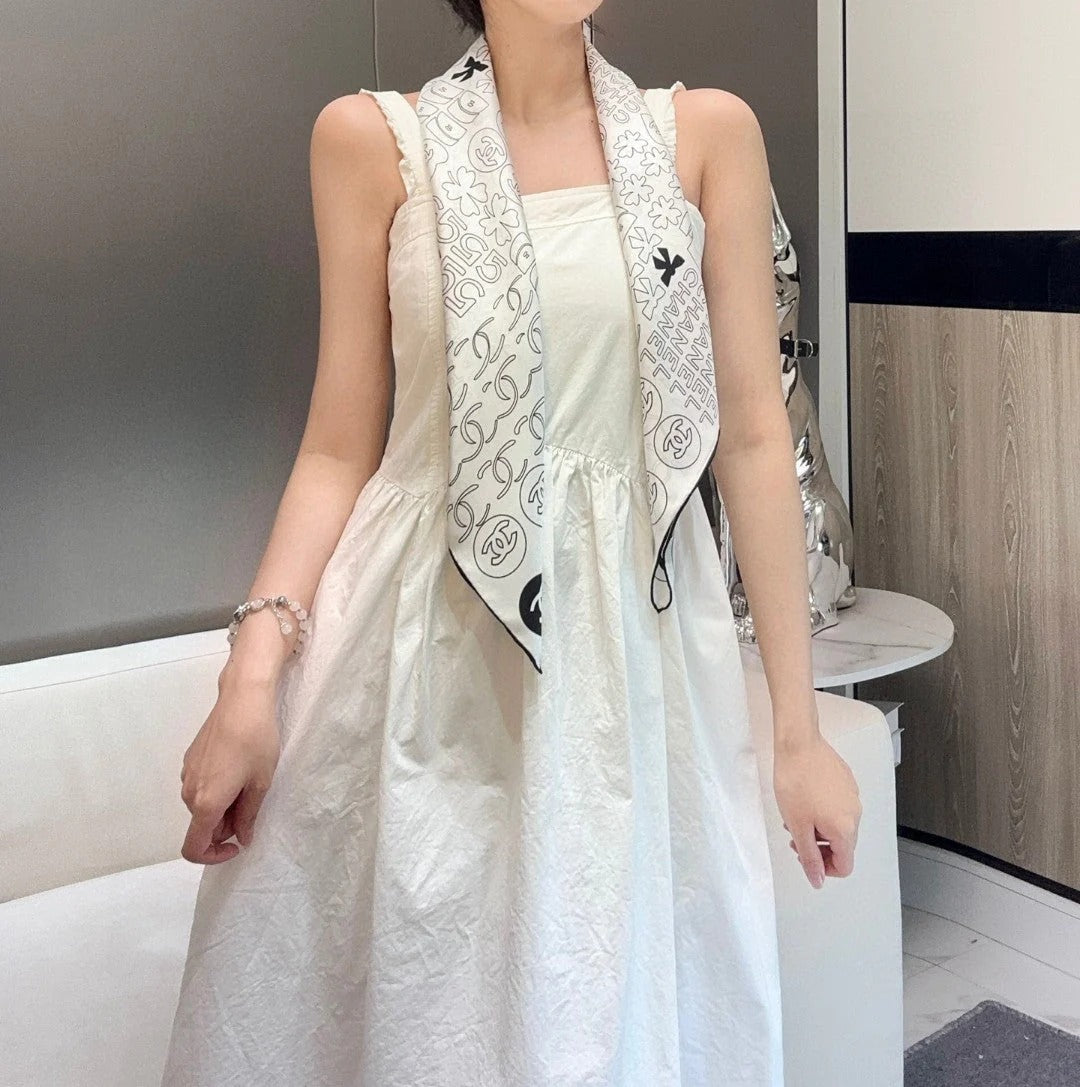 CHANEL 25S SCARF 90 IN SILK 724784 mysite