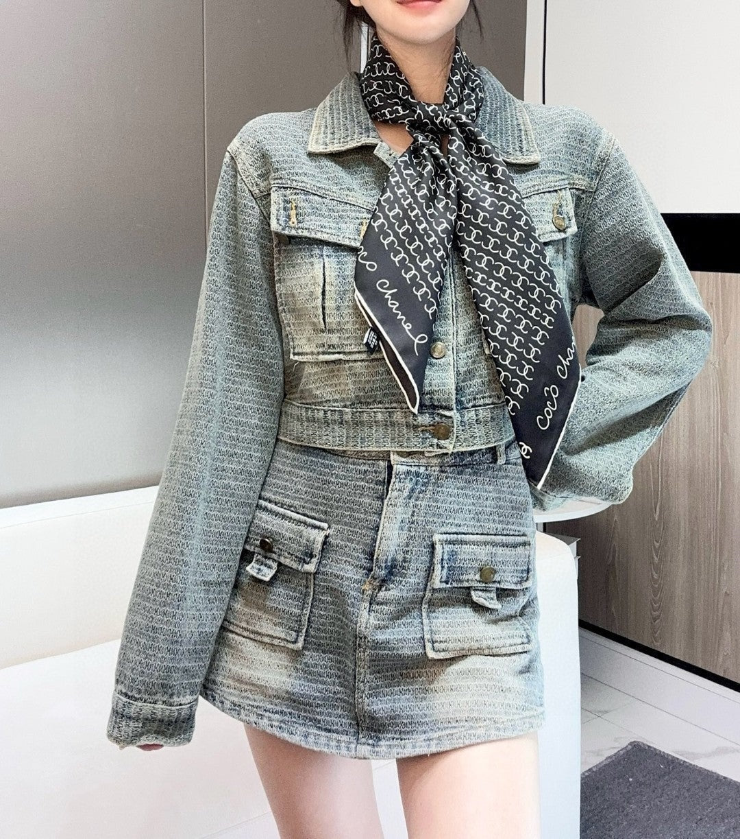 CHANEL 25S SCARF 90 IN SILK 732137 mysite