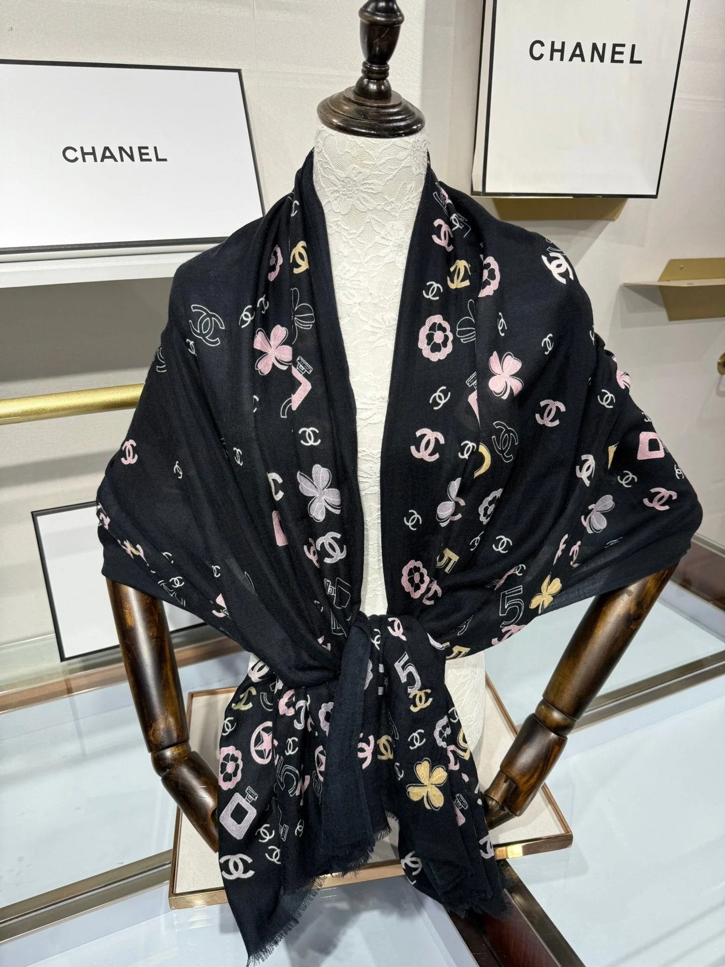 CHANEL 25S SCARF 200 IN CASHMERE 706597 mysite