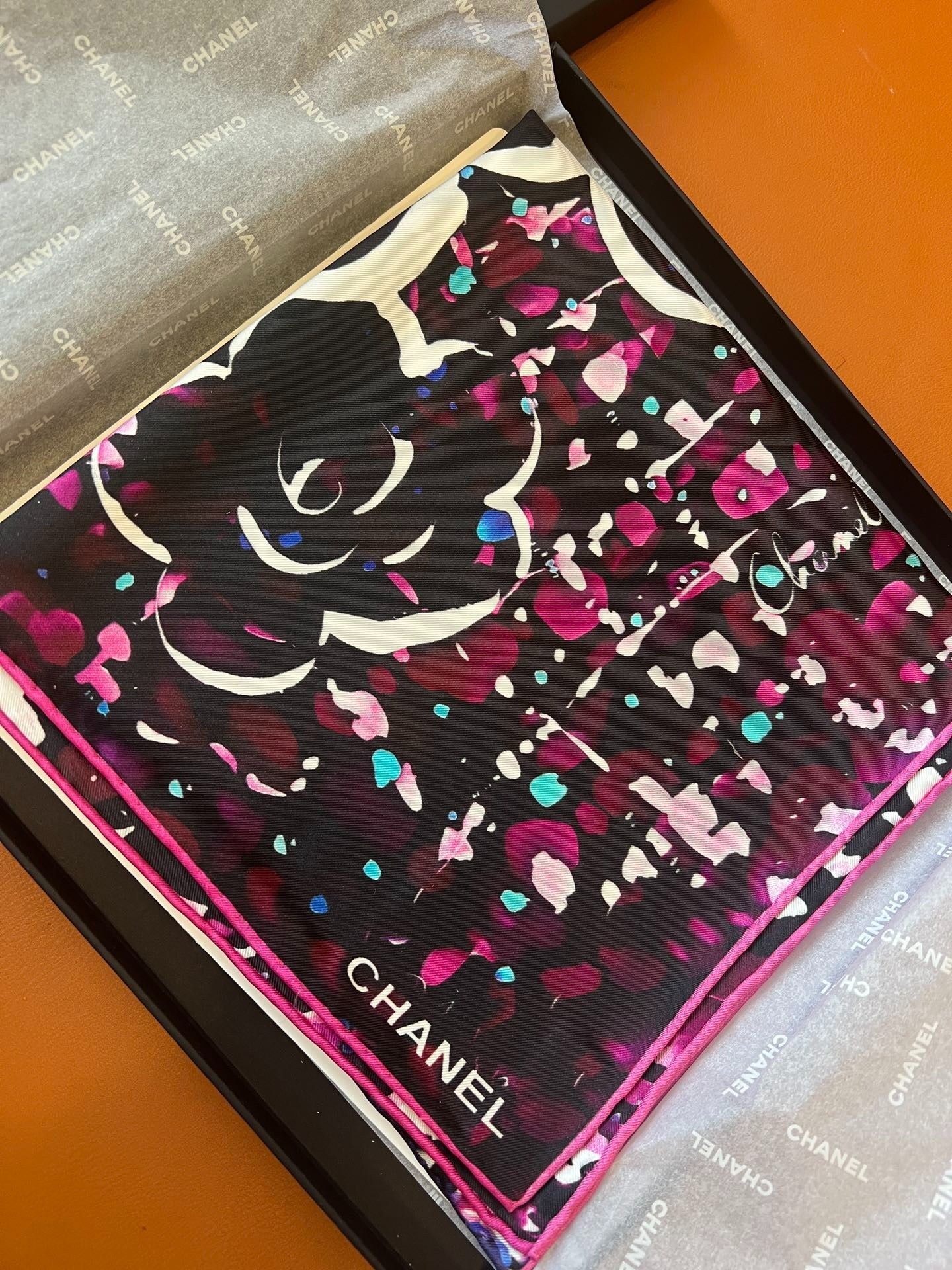 CHANEL 25S SCARF 90 IN SILK TWILL 700817 mysite