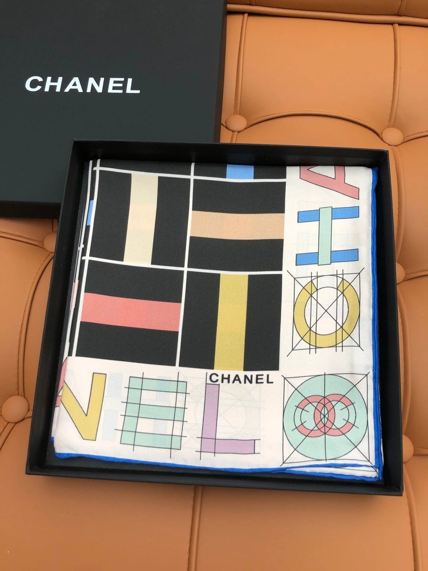 CHANEL 25S SCARF 90 IN SILK 704584 mysite