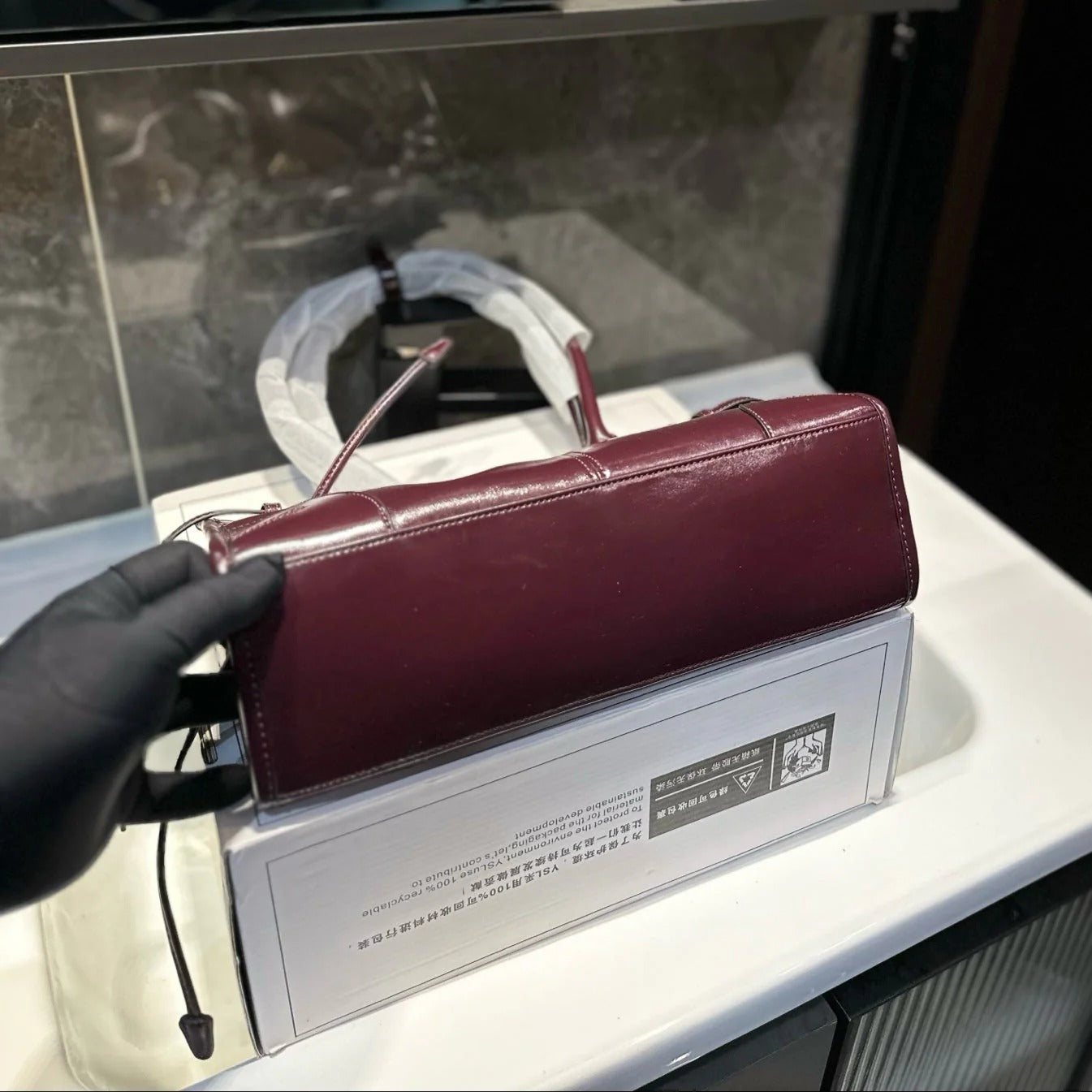 BONNIE SOFT LUX HANDBAG 32 IN BURGUNDY RED PATENT CALFSKIN mysite