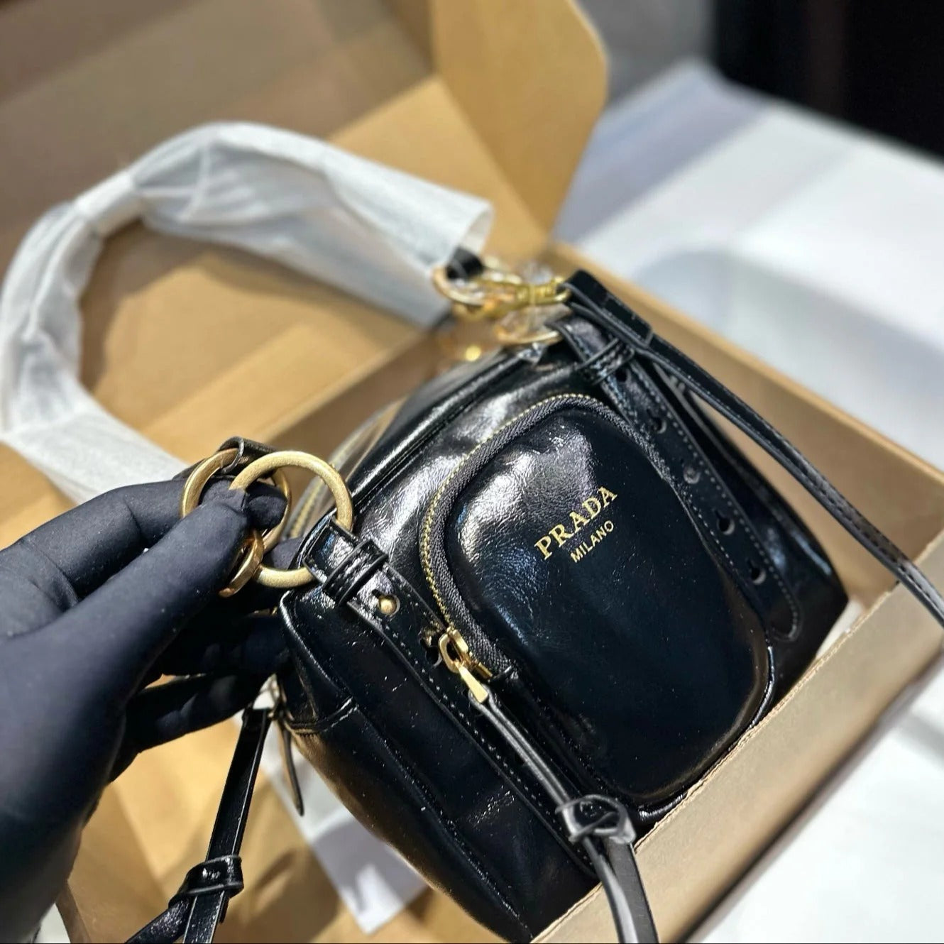 DANGLE TOP HANDLE MINI BAG 15 IN BLACK PATENT CALFSKIN mysite