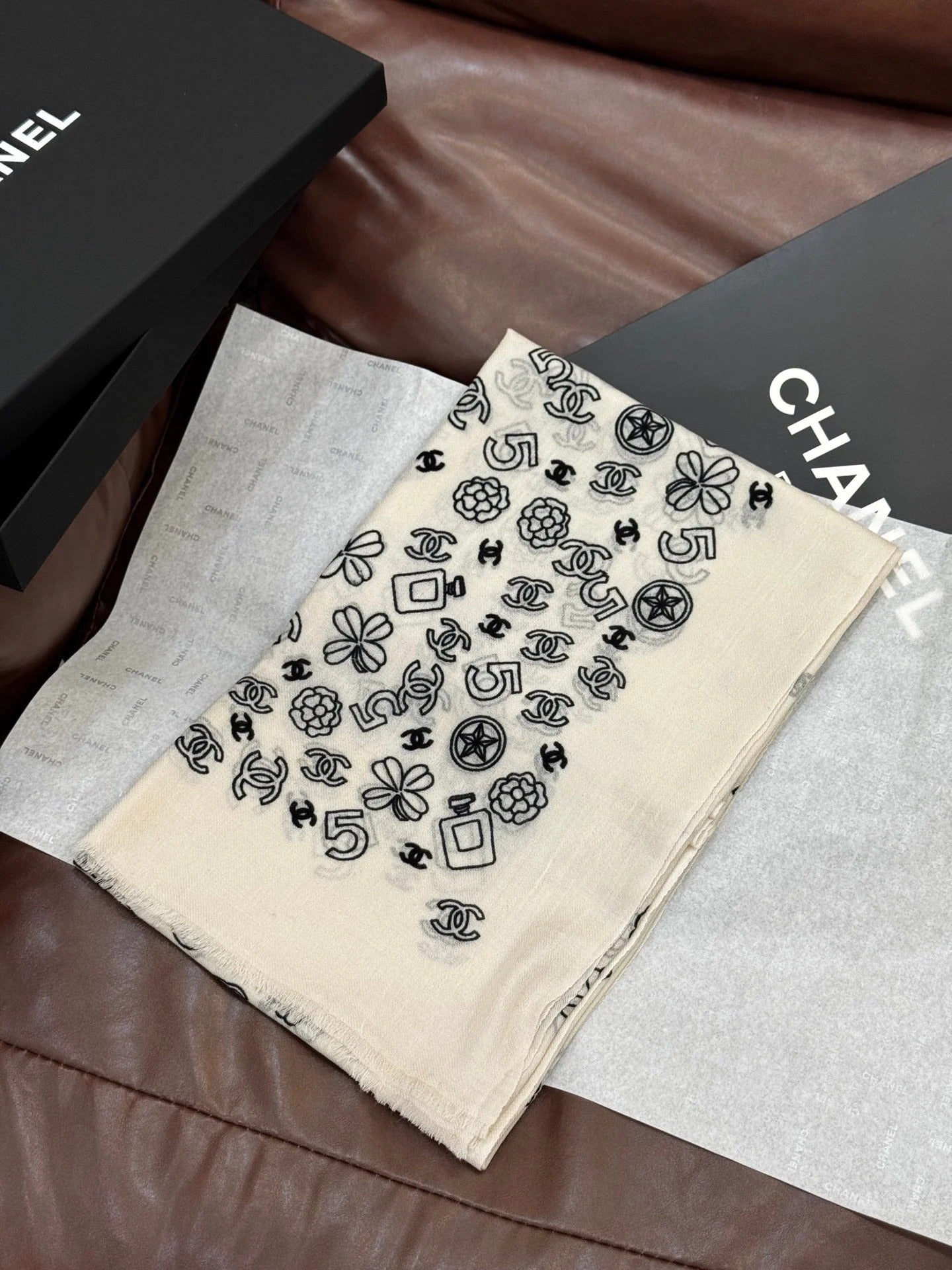 CHANEL 25S SCARF 200 IN CASHMERE 727296 mysite