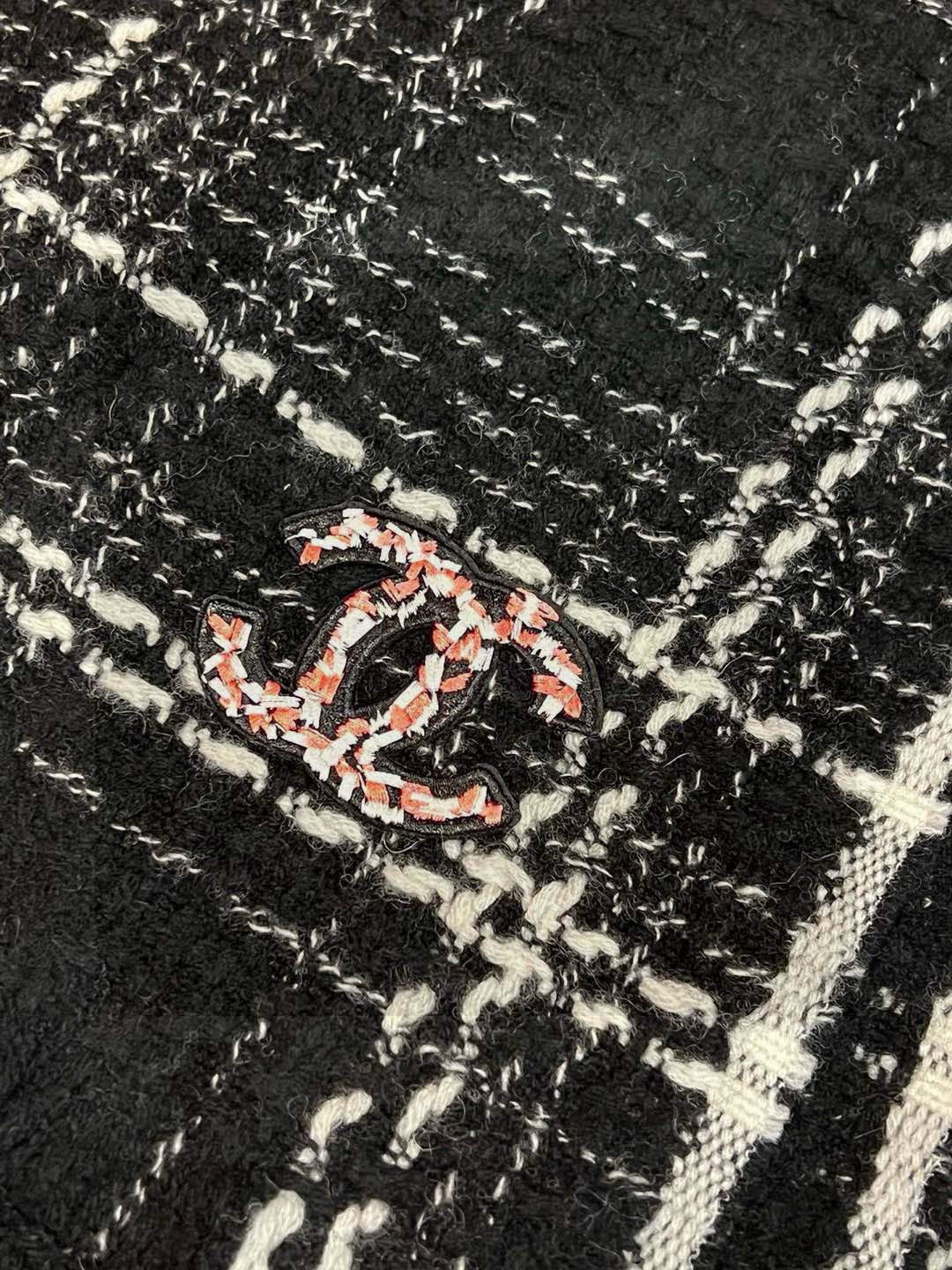 CHANEL 25S SCARF 185 IN CASHMERE 730560 mysite