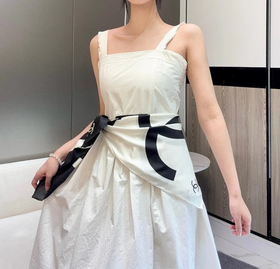 CHANEL 25S SCARF 90 IN SILK 643202 mysite