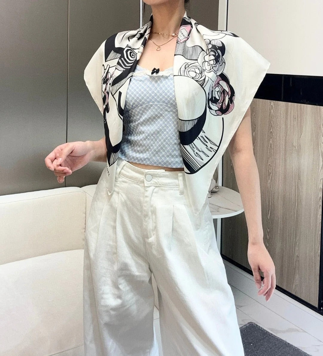 CHANEL 25S SCARF 90 IN SILK 718599 mysite