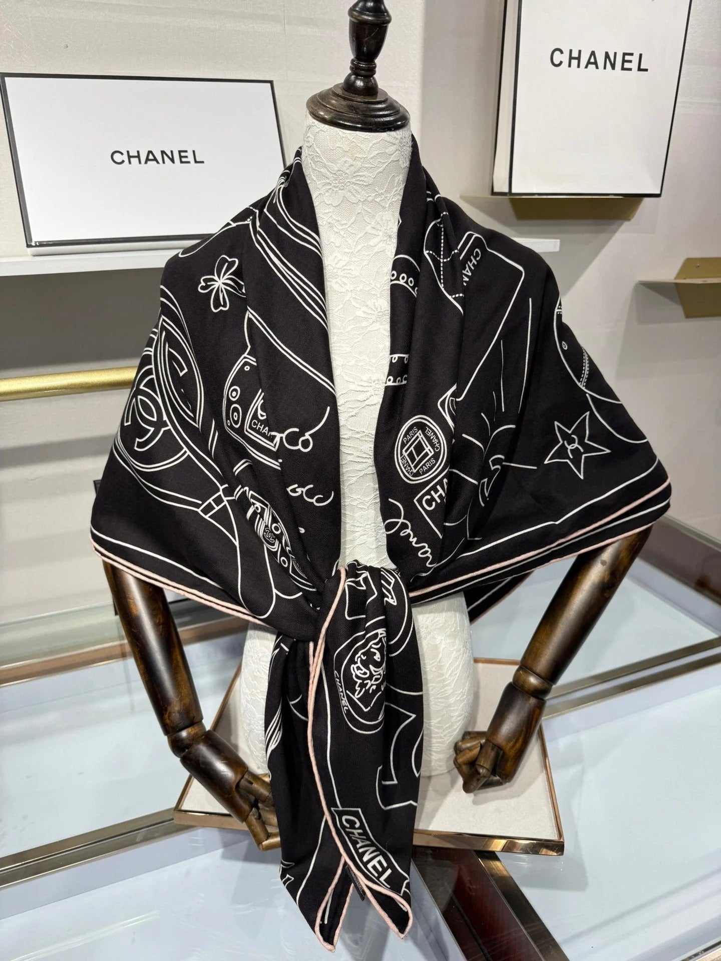 CHANEL 25S SCARF 140 IN SILK 732181 mysite