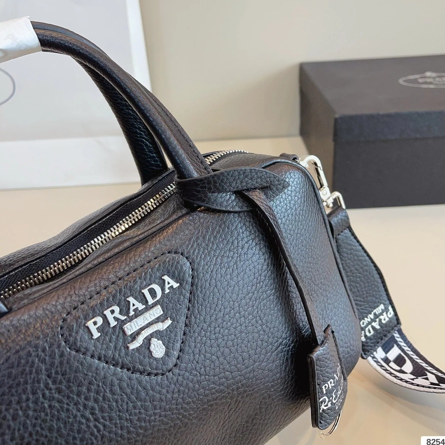 CLASSIC BOSTON BAG 25 IN BLACK GRAINED CALFSKIN mysite