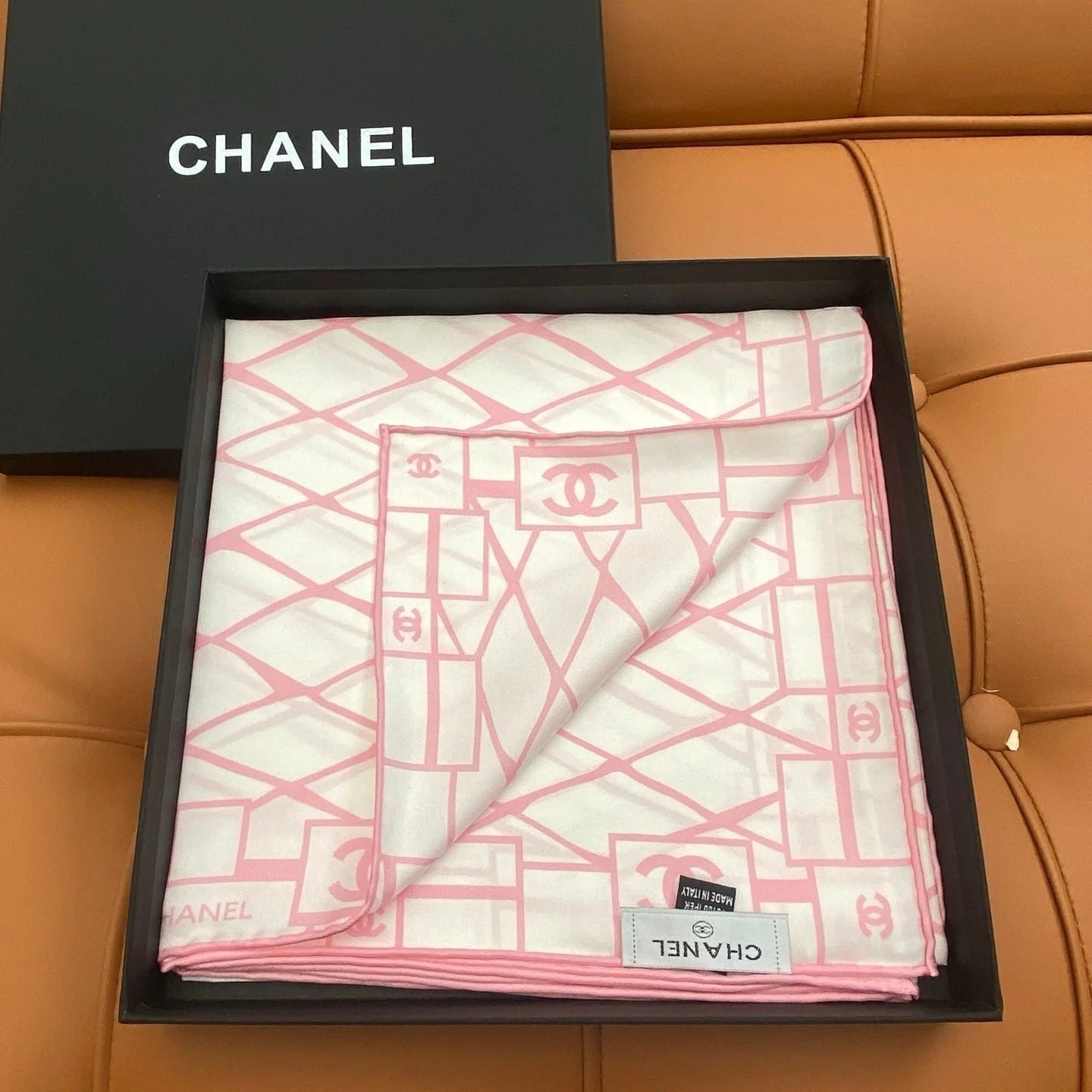 CHANEL 25S SCARF 90 IN SILK 703692 mysite
