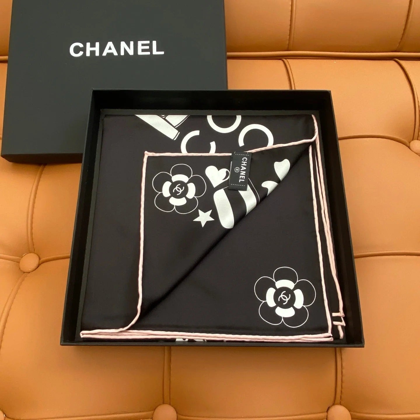 CHANEL 25S SCARF 90 IN SILK 703696 mysite