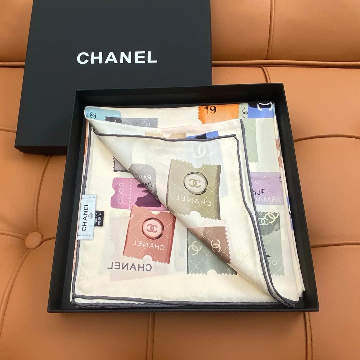 CHANEL 25S SCARF 90 IN SILK 703701 mysite