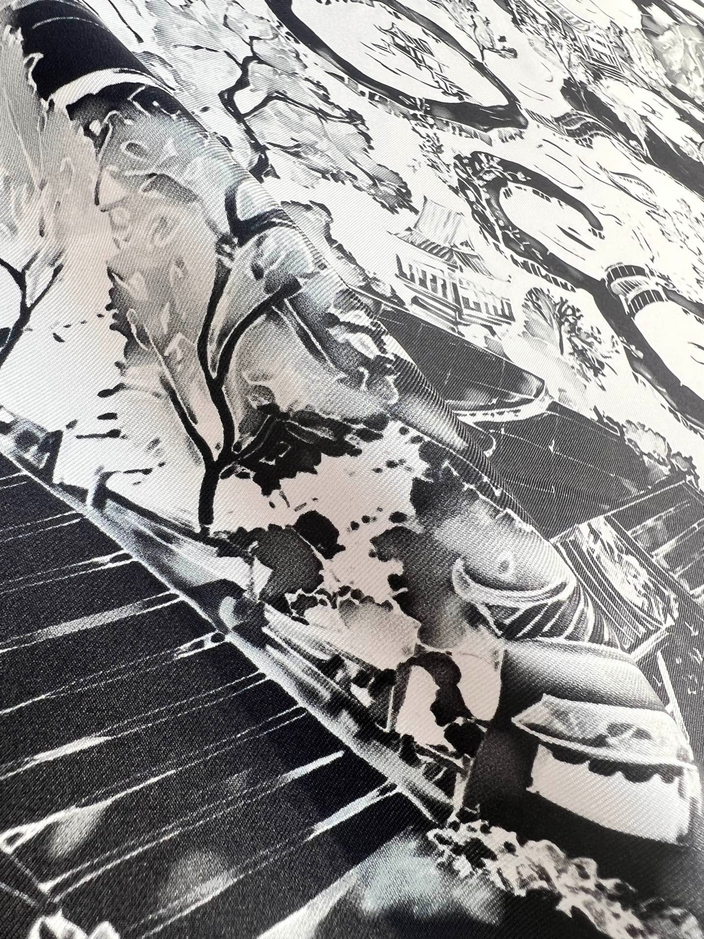 CHANEL 25S SCARF 90 IN SILK 735865 mysite