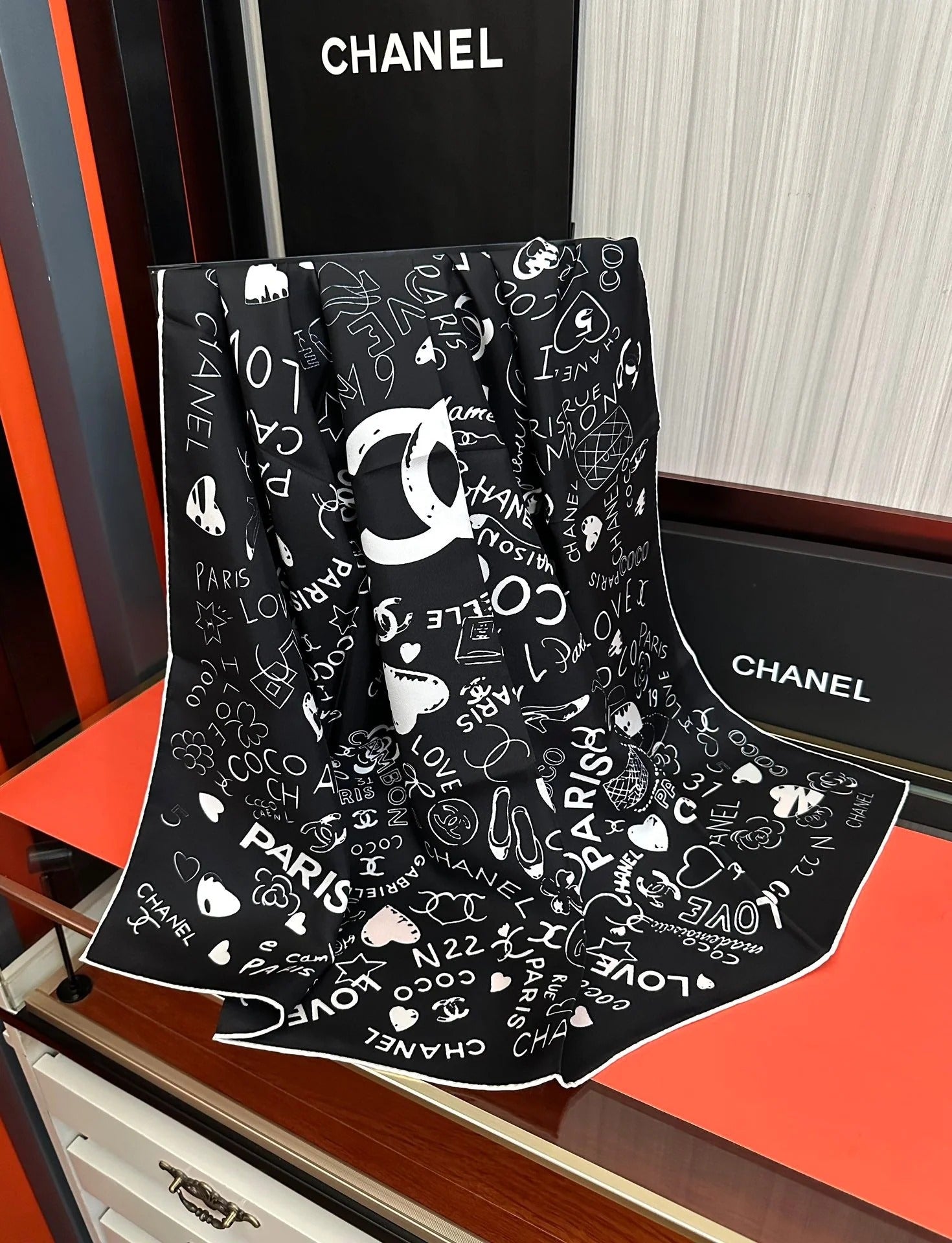 CHANEL 25S SCARF 90 IN SILK 738419 mysite