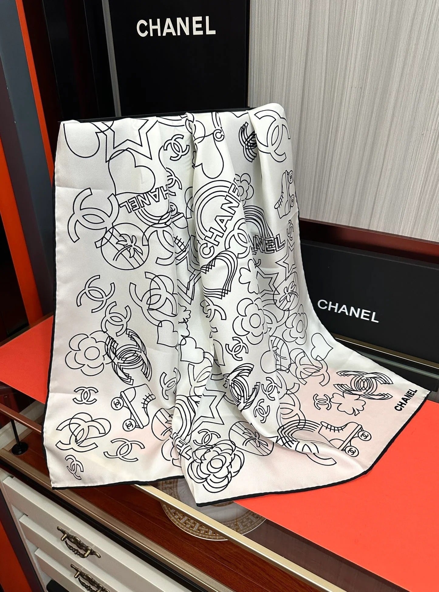 CHANEL 25S SCARF 90 IN SILK 738437 mysite