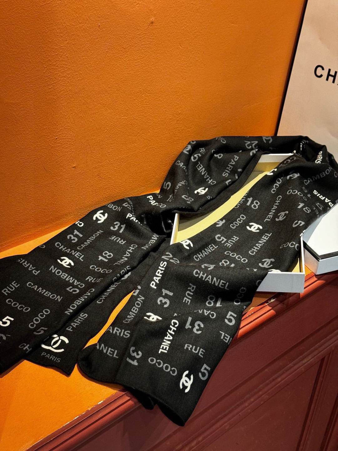 CHANEL 25S SCARF 180 IN CASHMERE SILK 738480 mysite