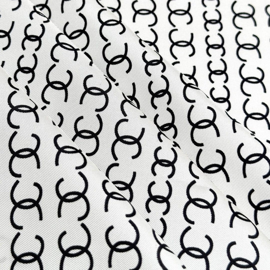 CHANEL 25S SCARF 90 IN SILK 732138 mysite