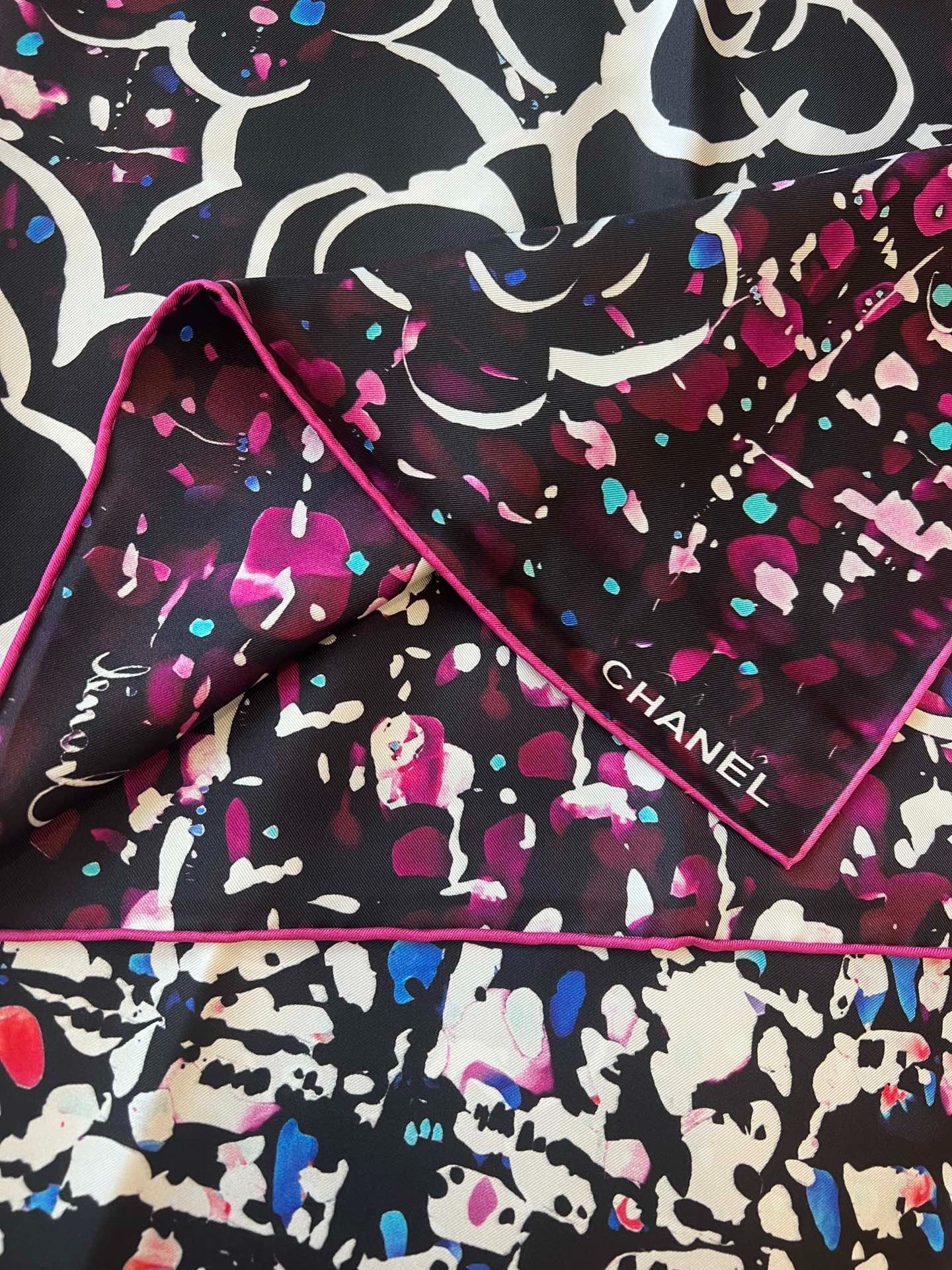 CHANEL 25S SCARF 90 IN SILK TWILL 700817 mysite