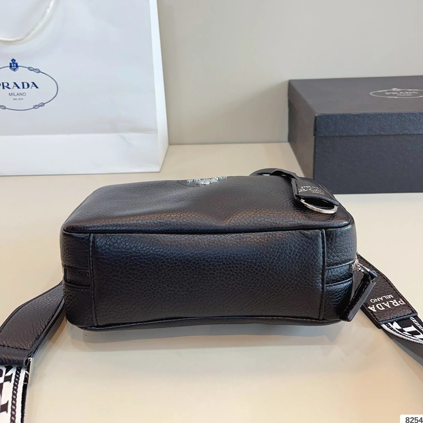 CLASSIC BOSTON BAG 25 IN BLACK GRAINED CALFSKIN mysite