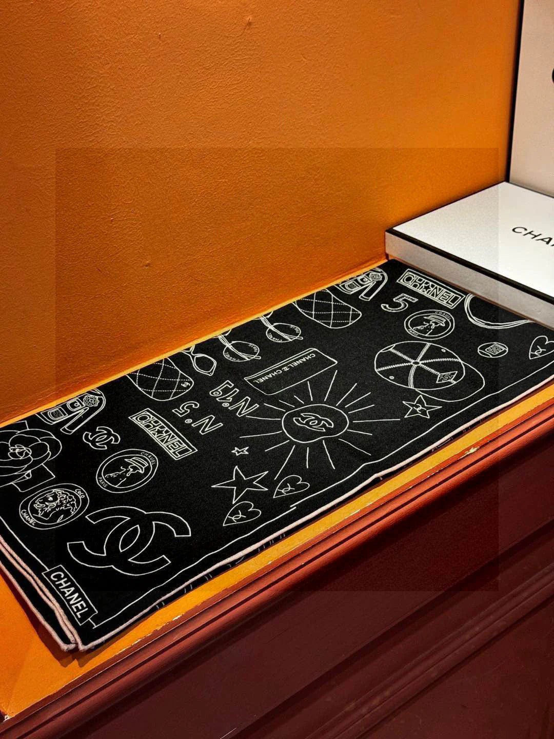 CHANEL 25S SCARF 140 IN SILK 735811 mysite