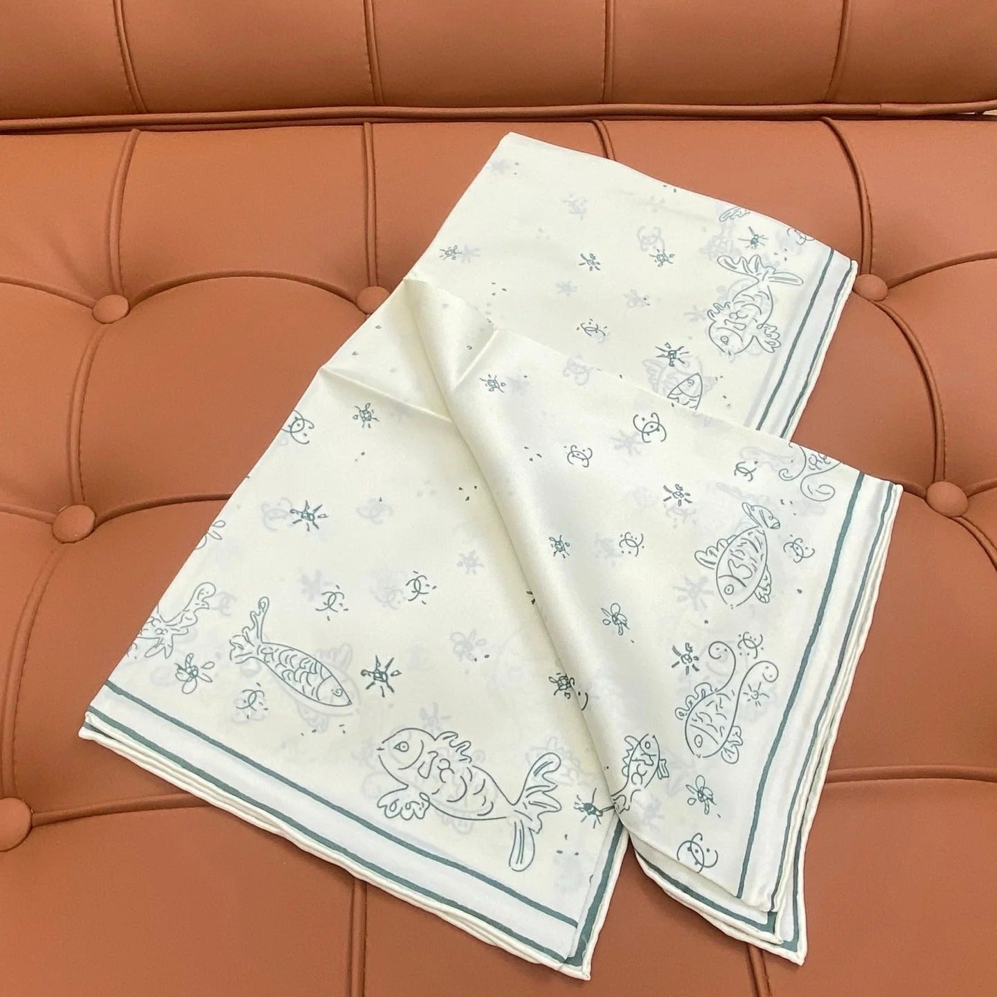 CHANEL 25S SCARF 90 IN SILK 703706 mysite