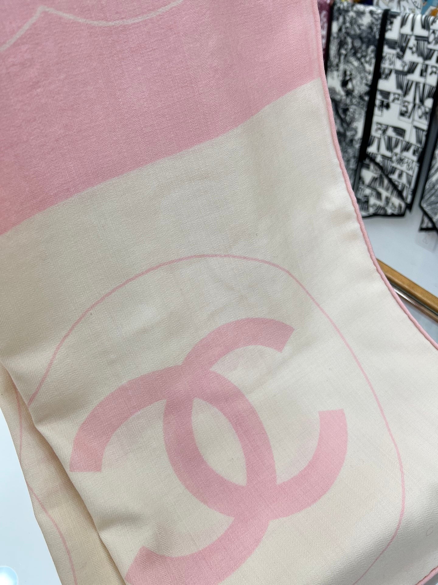 CHANEL 25S SCARF 135 IN CASHMERE SILK 737234 mysite