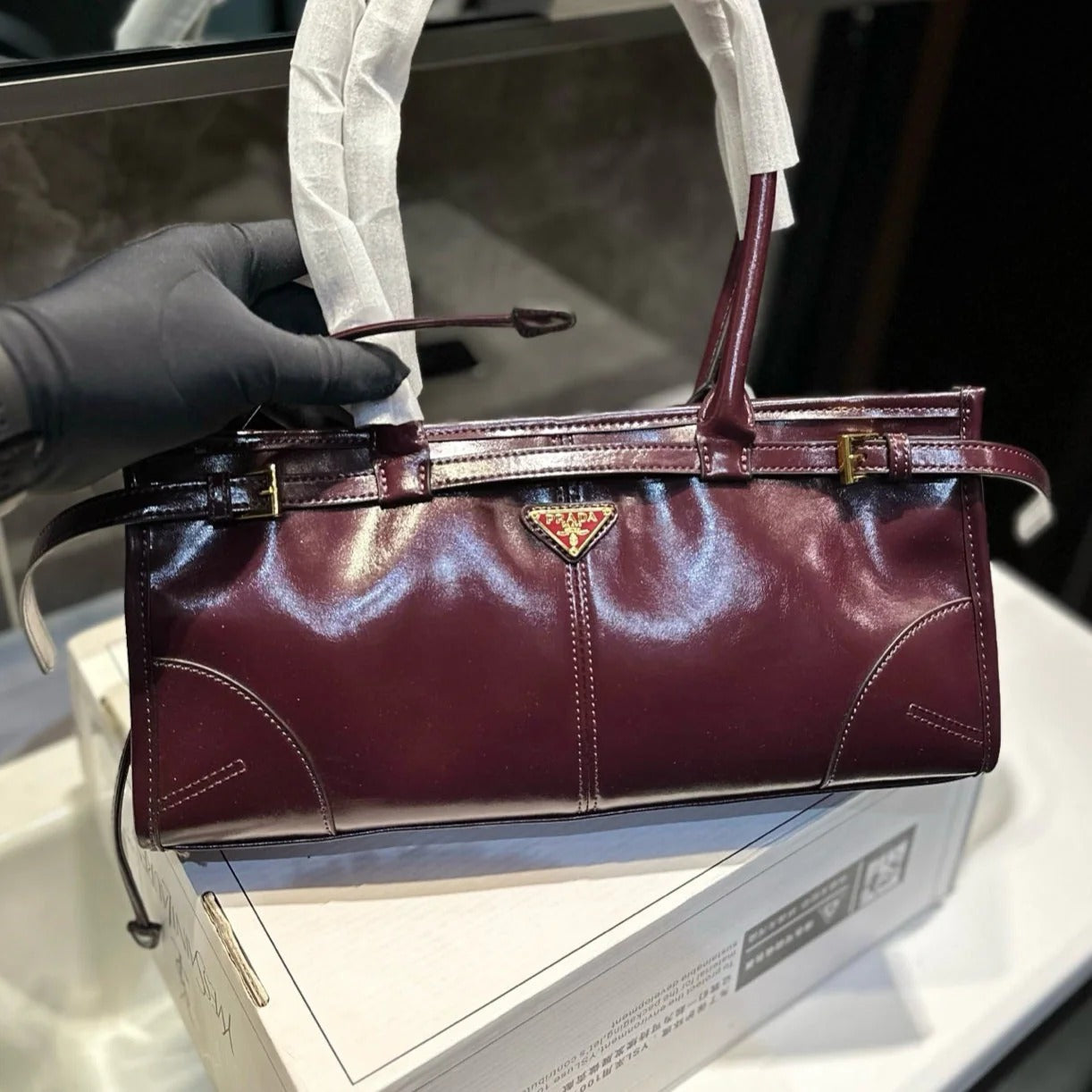 BONNIE SOFT LUX HANDBAG 32 IN BURGUNDY RED PATENT CALFSKIN mysite