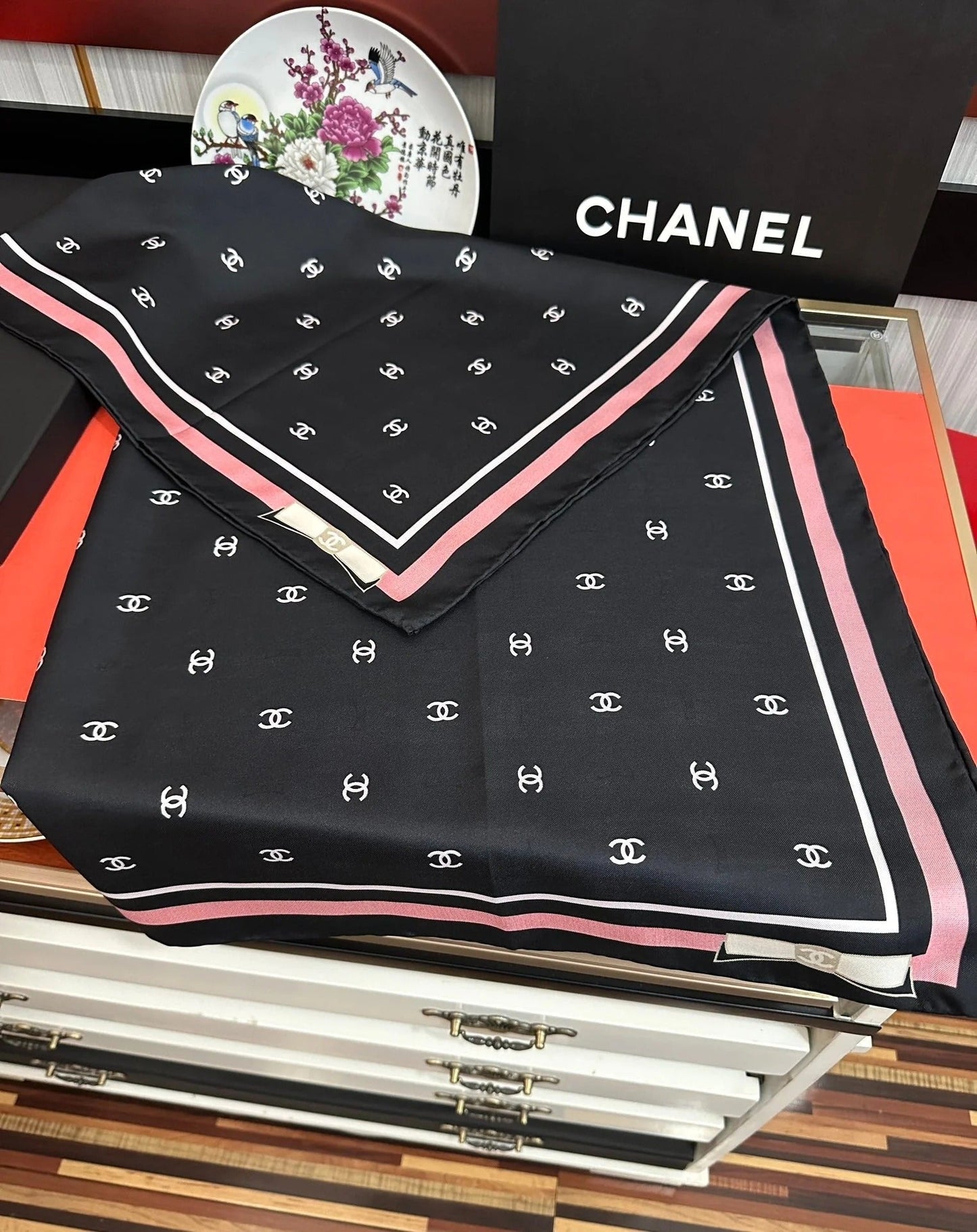 CHANEL 25S SCARF 90 IN SILK 730537 mysite