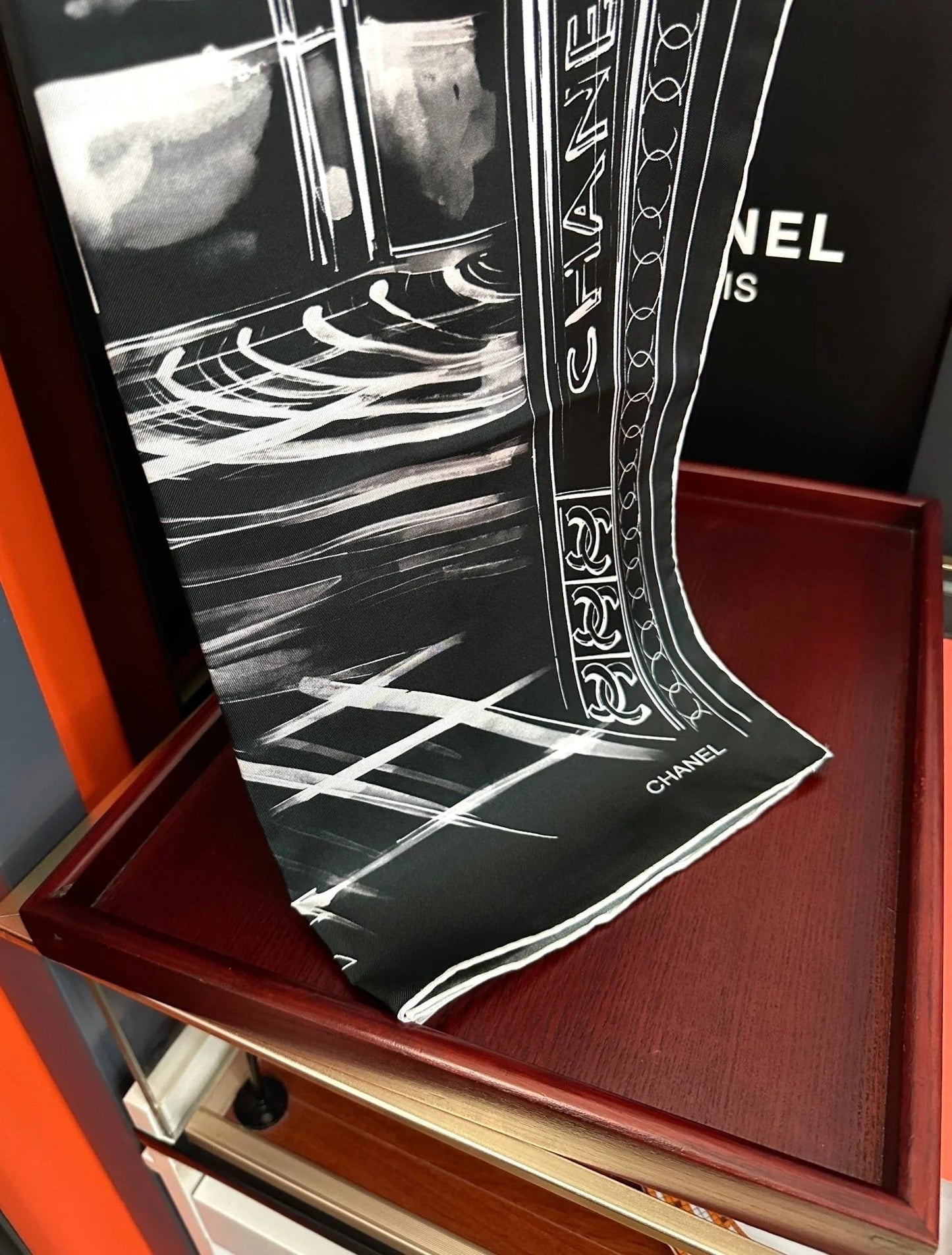 CHANEL 25S SCARF 90 IN SILK 002 mysite