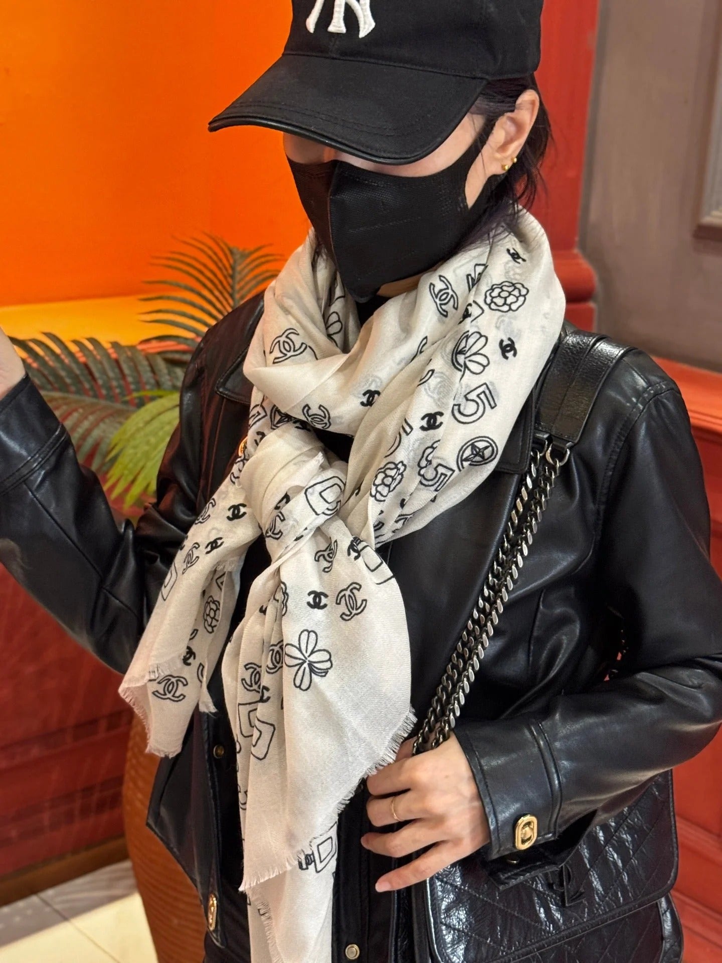 CHANEL 25S SCARF 200 IN CASHMERE 727296 mysite