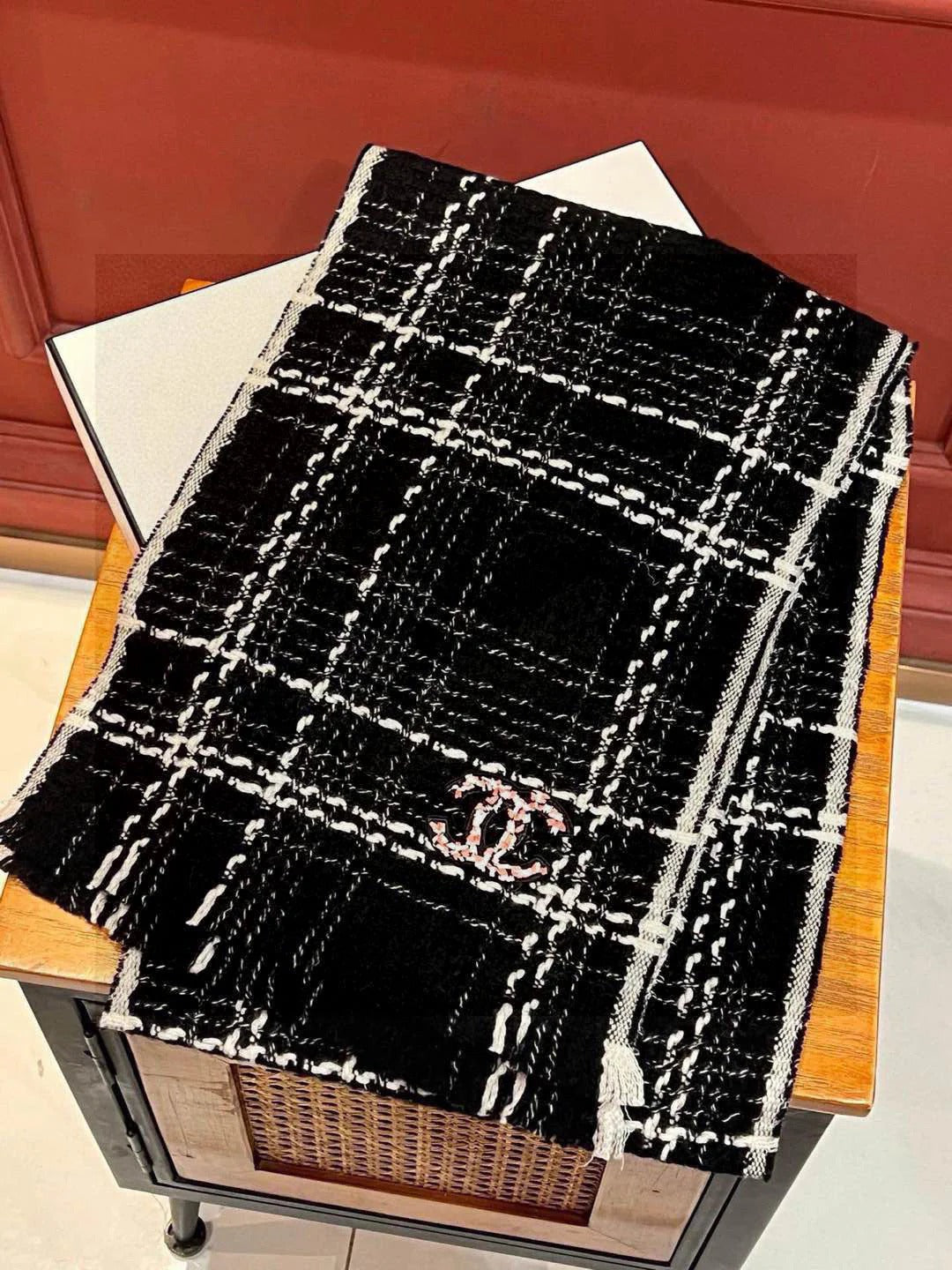 CHANEL 25S SCARF 185 IN CASHMERE 730560 mysite