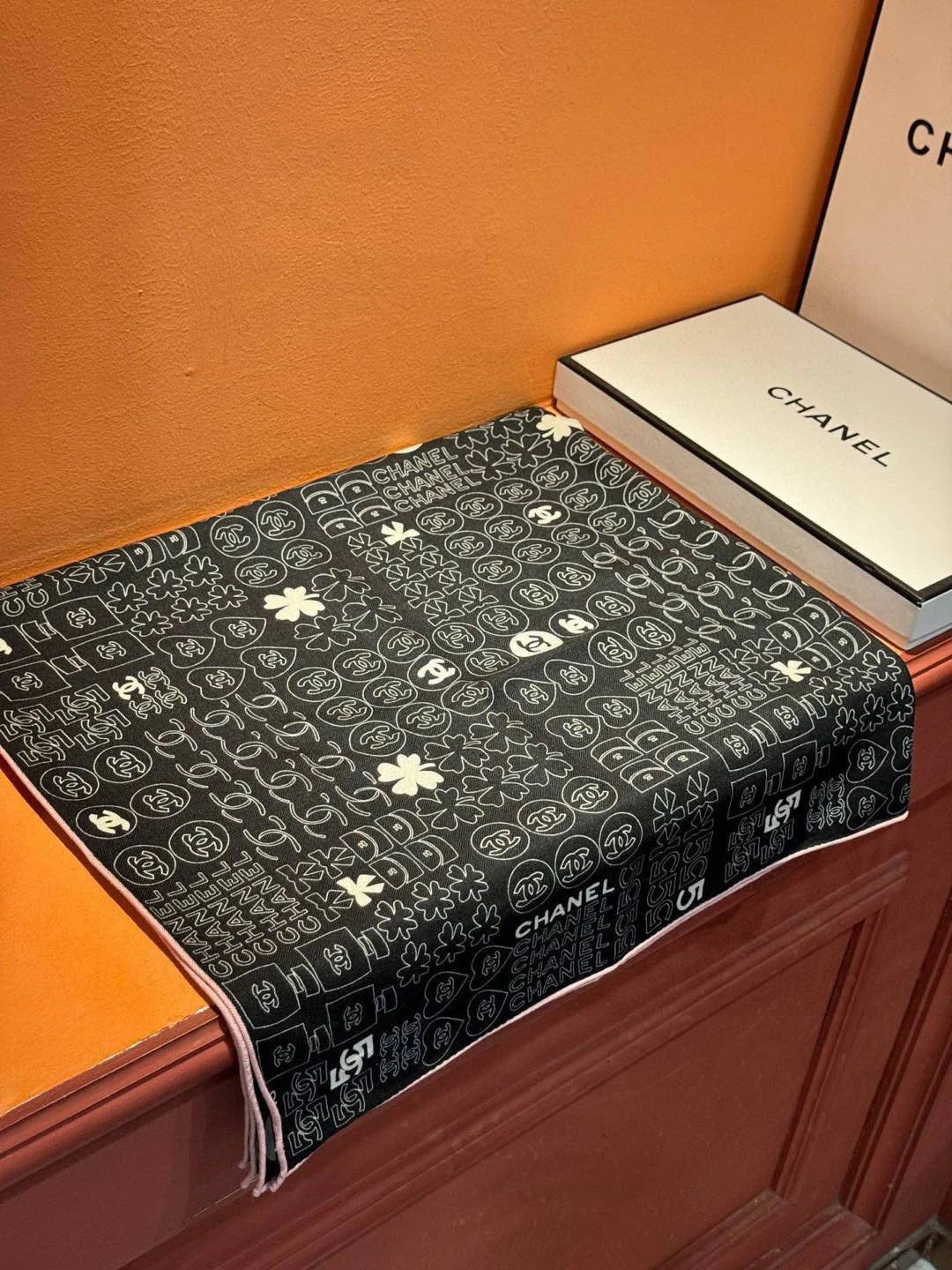 CHANEL 25S SCARF 110 IN CASHMERE SILK 738477 mysite