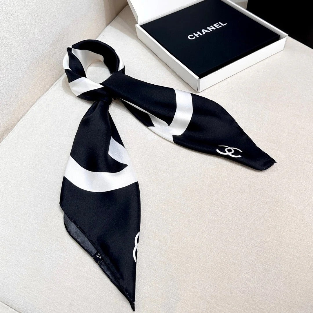 CHANEL 25S SCARF 90 IN SILK 643202 mysite