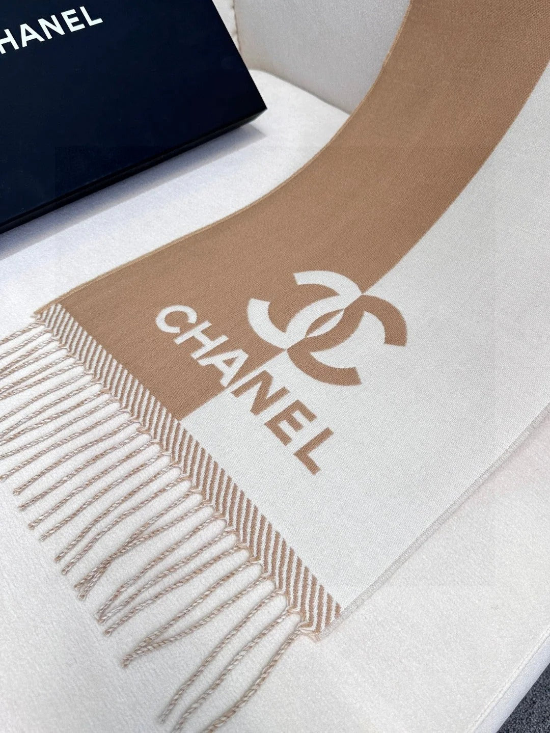 CHANEL 25S SCARF 184 IN MERINO WOOL 727323 mysite