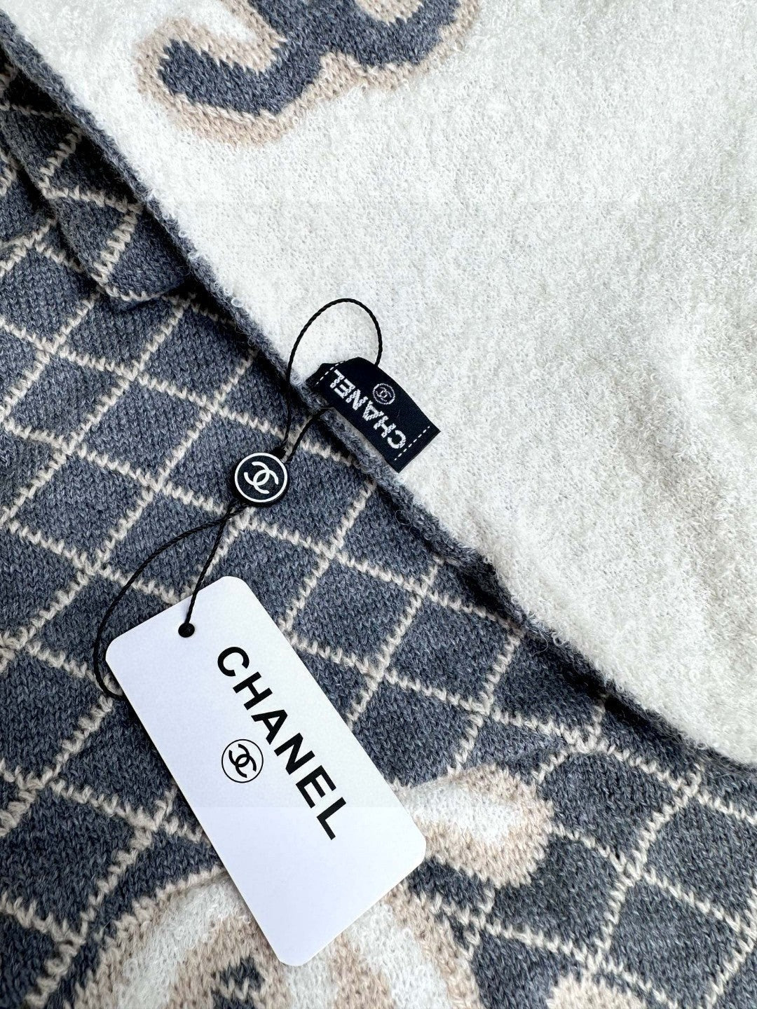 CHANEL 25S SCARF 185 IN CASHMERE 721524 mysite