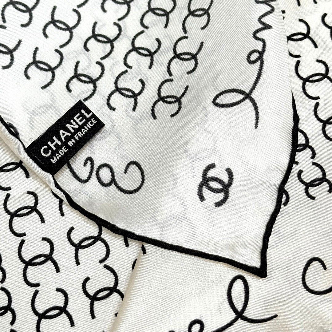 CHANEL 25S SCARF 90 IN SILK 732138 mysite