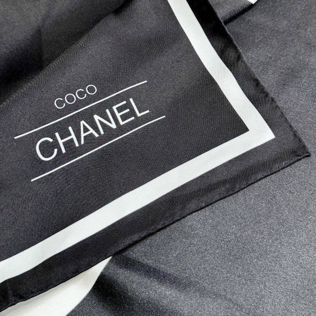 CHANEL 25S SCARF 90 IN SILK 732132 mysite