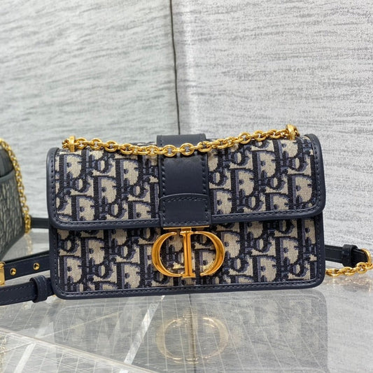 30 MONTAIGNE 21.5CM BLUE OBLIQUE EMBROIDERY mysite