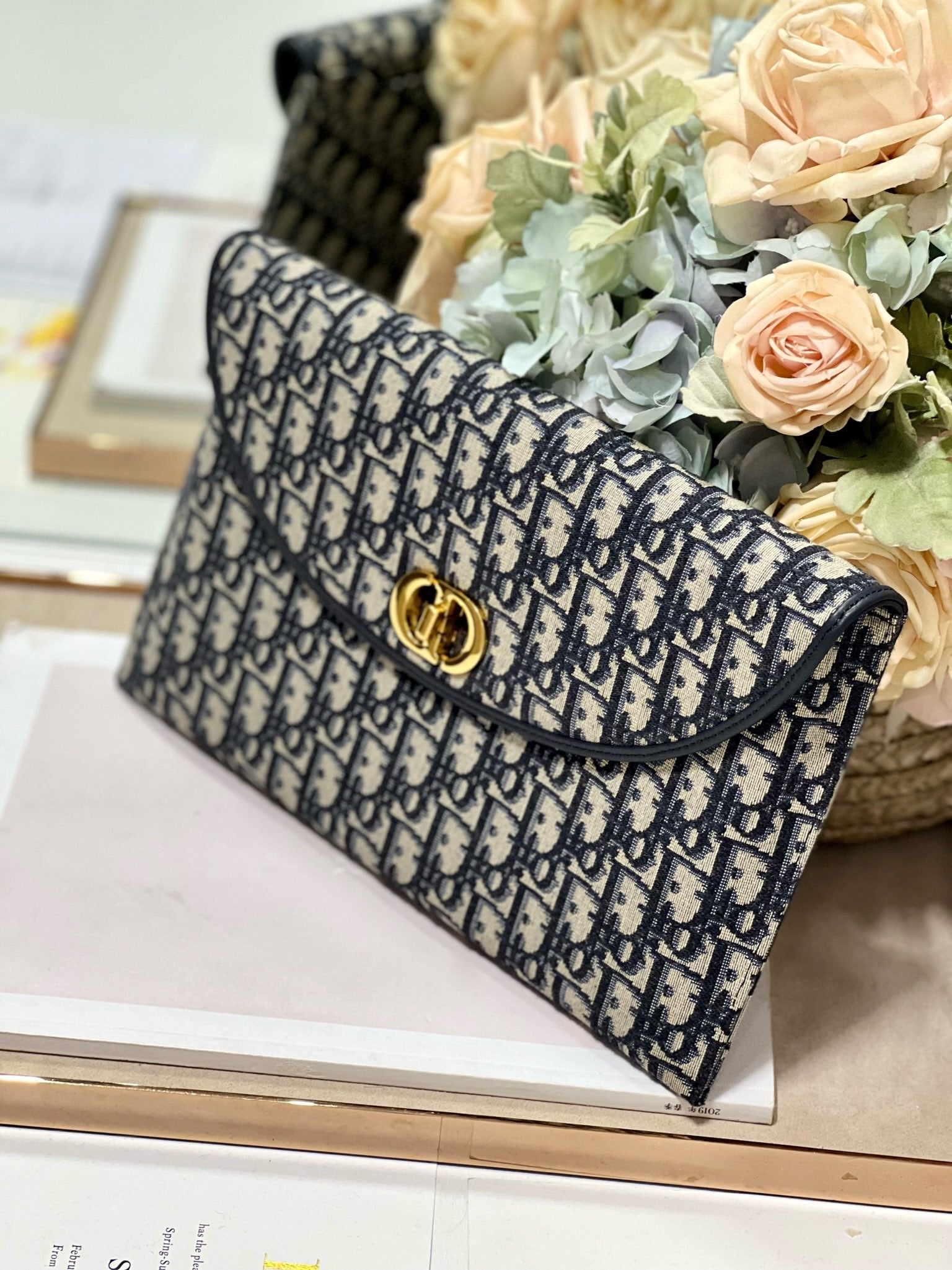 30 MONTAIGNE 30CM BLUE OBLIQUE EMBROIDERY mysite