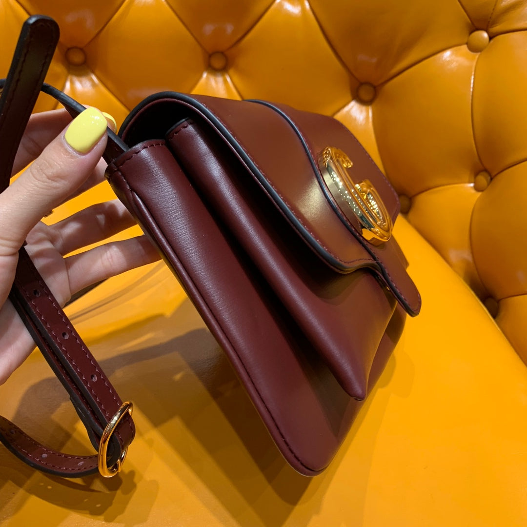 GG Arli Bag 25cm Burgundy Calfskin Gold Hardware mysite