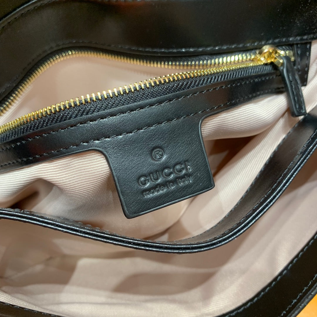 GG Arli Bag 25cm Black Calfskin Gold Hardware mysite