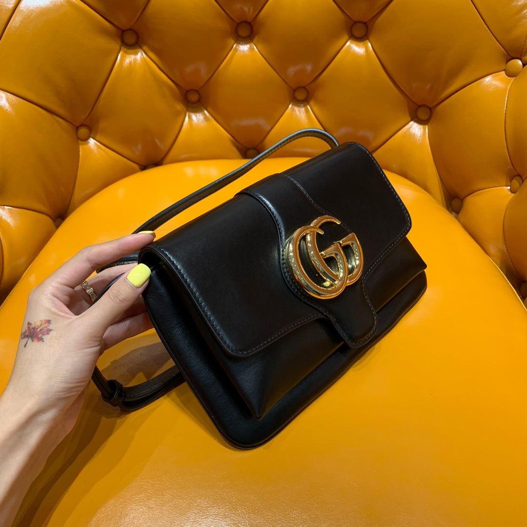 GG Arli Bag 25cm Black Calfskin Gold Hardware mysite