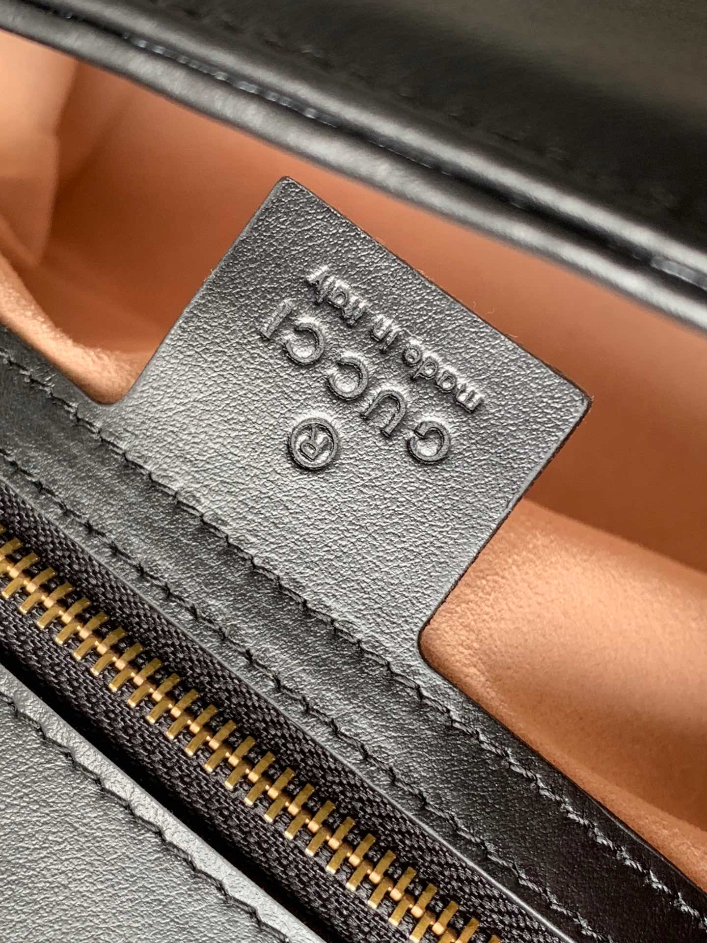 GG Marmont 26.5cm Black Calfskin Gold Hardware mysite