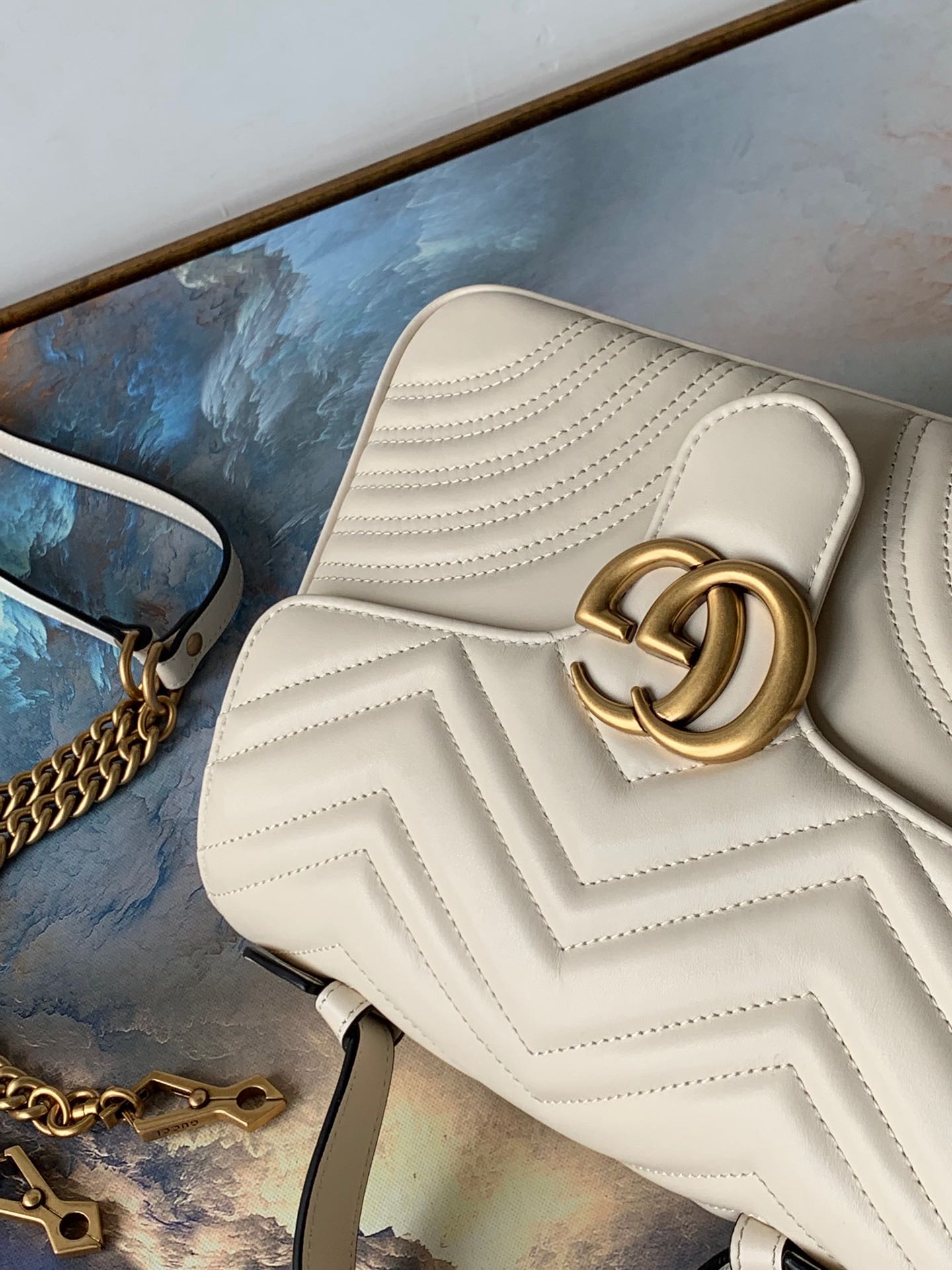 GG Marmont 26.5cm White Calfskin Gold Hardware mysite